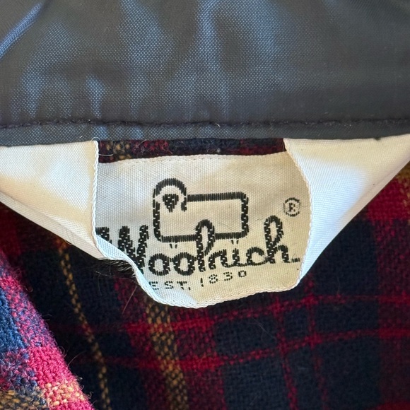 Woolrich Classic Red and Navy Plaid Jacket - Picture 1 of 3